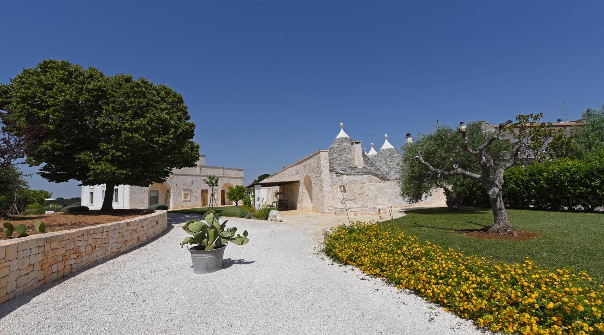 Вілла Trulli Di Mezza Чистерніно Екстер'єр фото