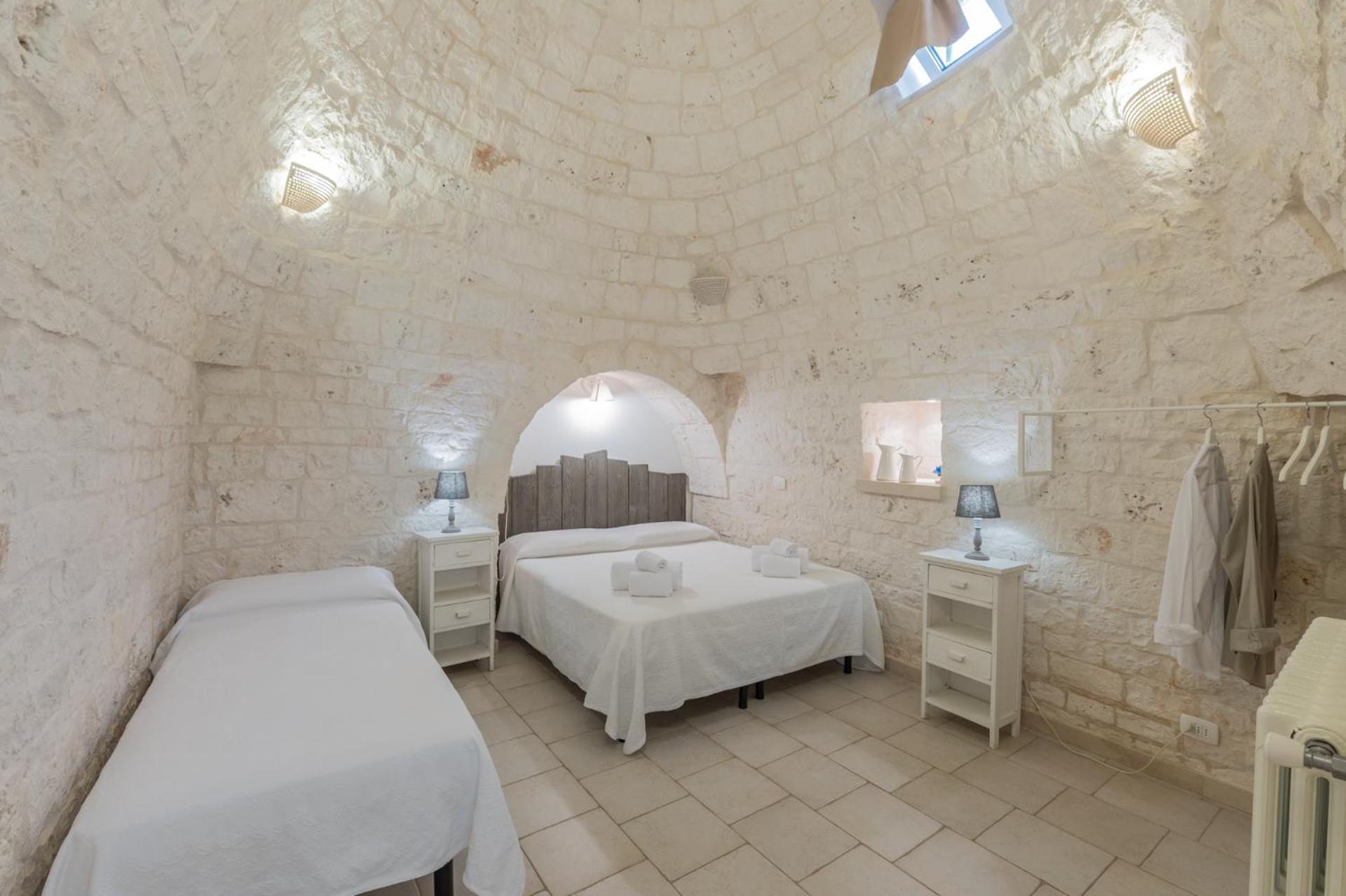 Вілла Trulli Di Mezza Чистерніно Екстер'єр фото